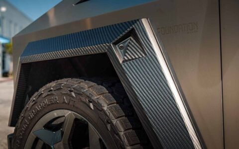 Tesla Cybertruck UP Forged 24-Inch Custom Polished CYBRSPOKE Wheels Unplugged Performance 9