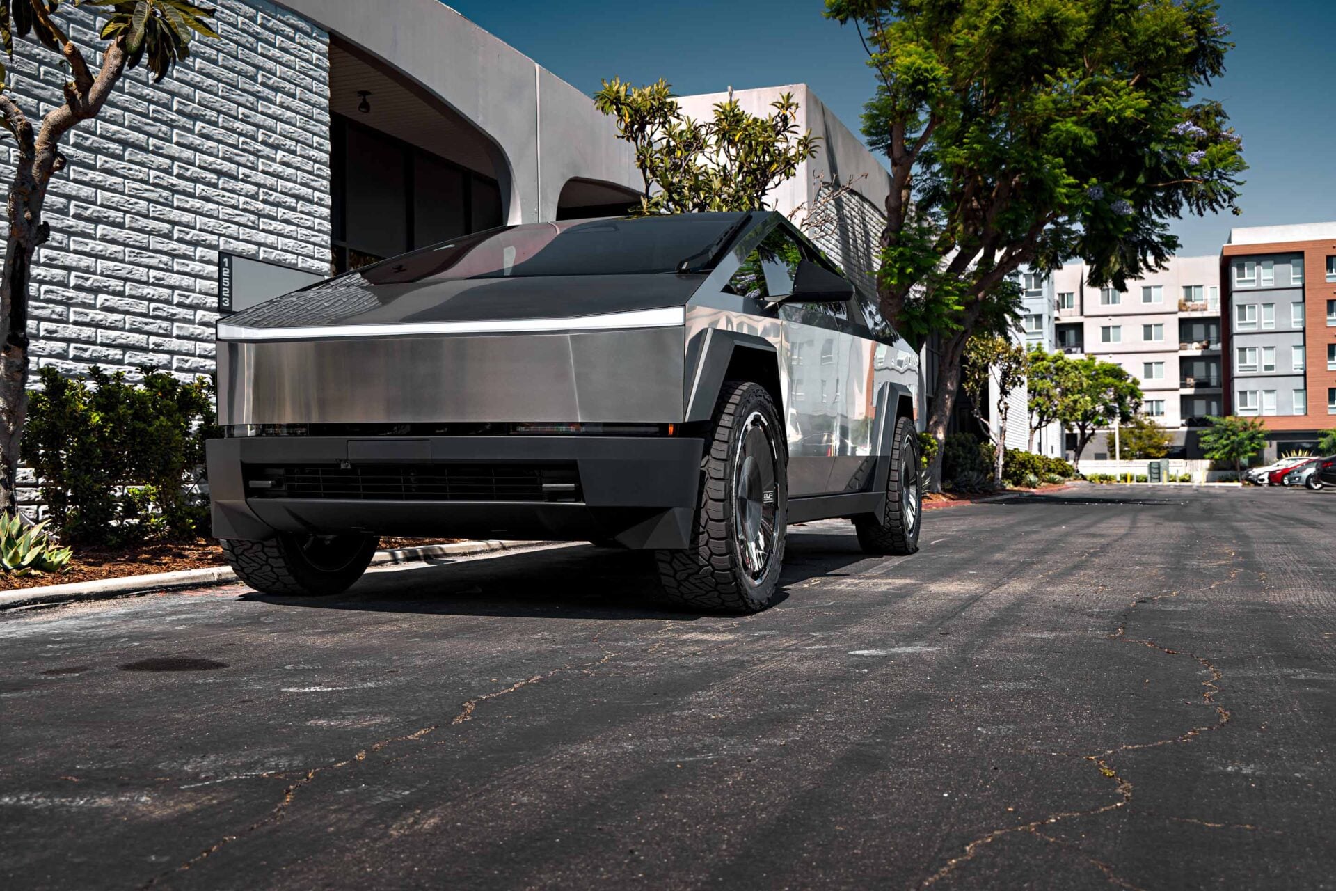 Tesla Cybertruck on 24-Inch UP Forged CYBRDISC Gloss Black Wheels 9 Tesla Cybertruck UP Forged 24-Inch Gloss Black CYBRDISC Wheels Unplugged Performance 8